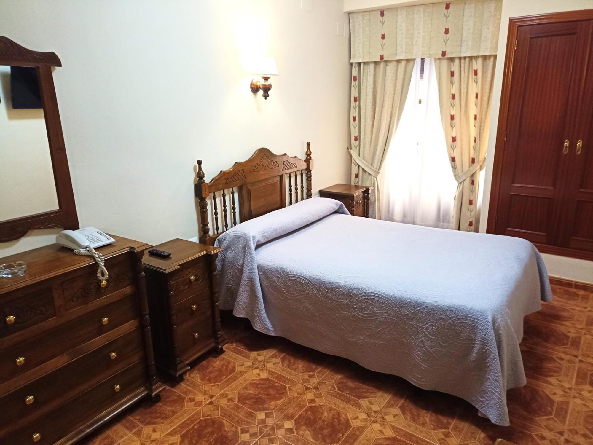 Hostal Bellido Montilla Ngoại thất bức ảnh