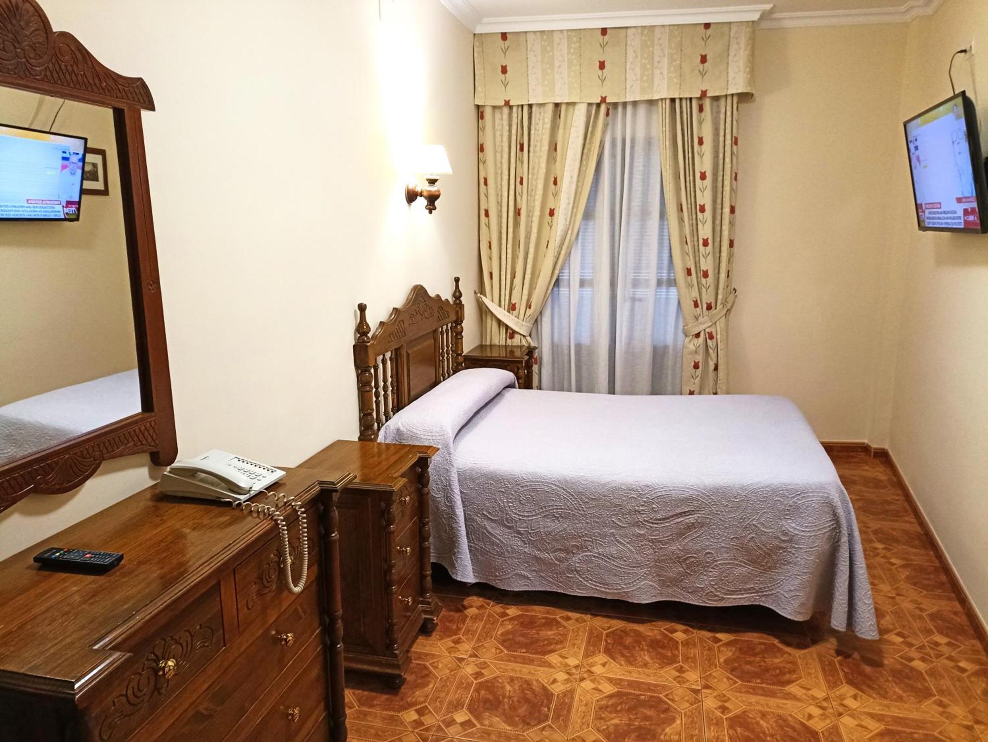 Hostal Bellido Montilla Ngoại thất bức ảnh
